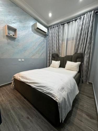 WhatsApp Image 2024-11-13 at 09.48.08 (1)